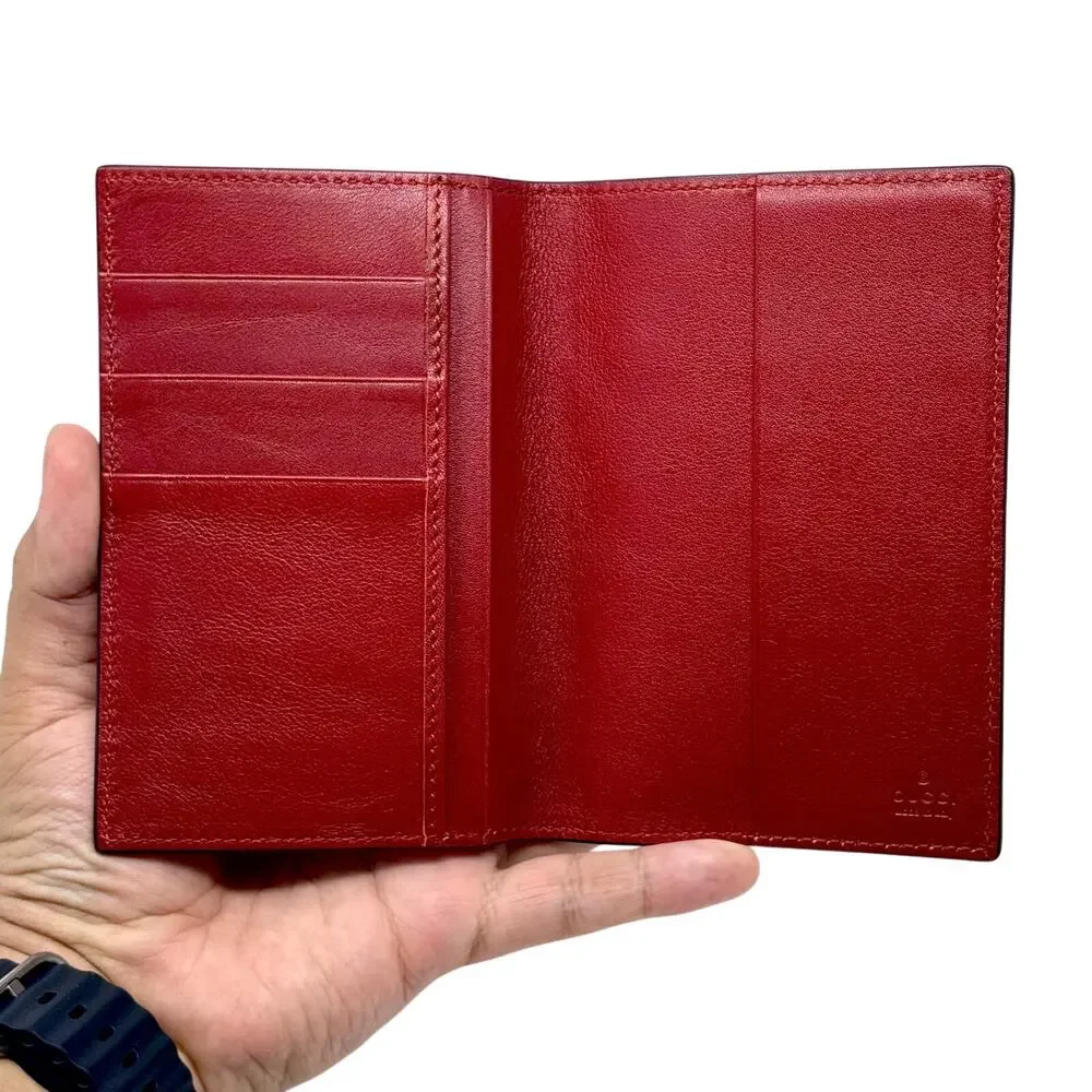 Gucci Crocodile Passport Case - Picture 3 of 15